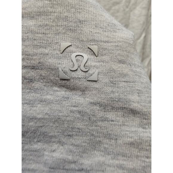 Lululemon light gray heathered crew neck short sleeve athletic shirt size large - Picture 4 of 6